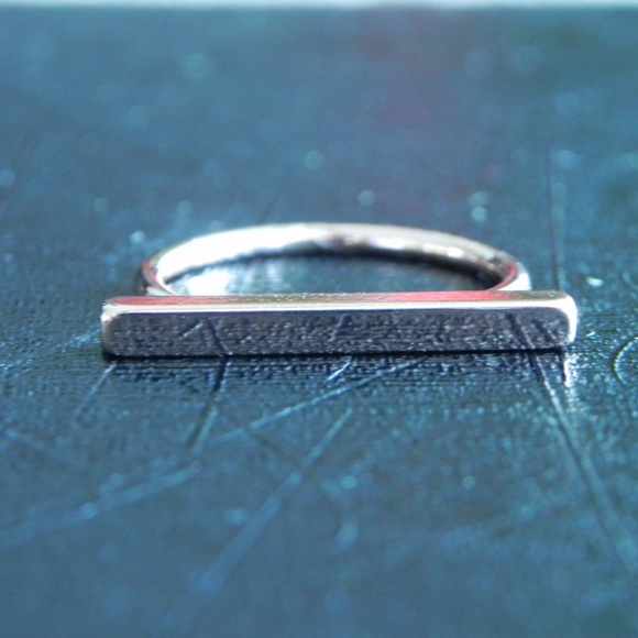 Bar Ring Size 7 (US) - Picture 2 of 5